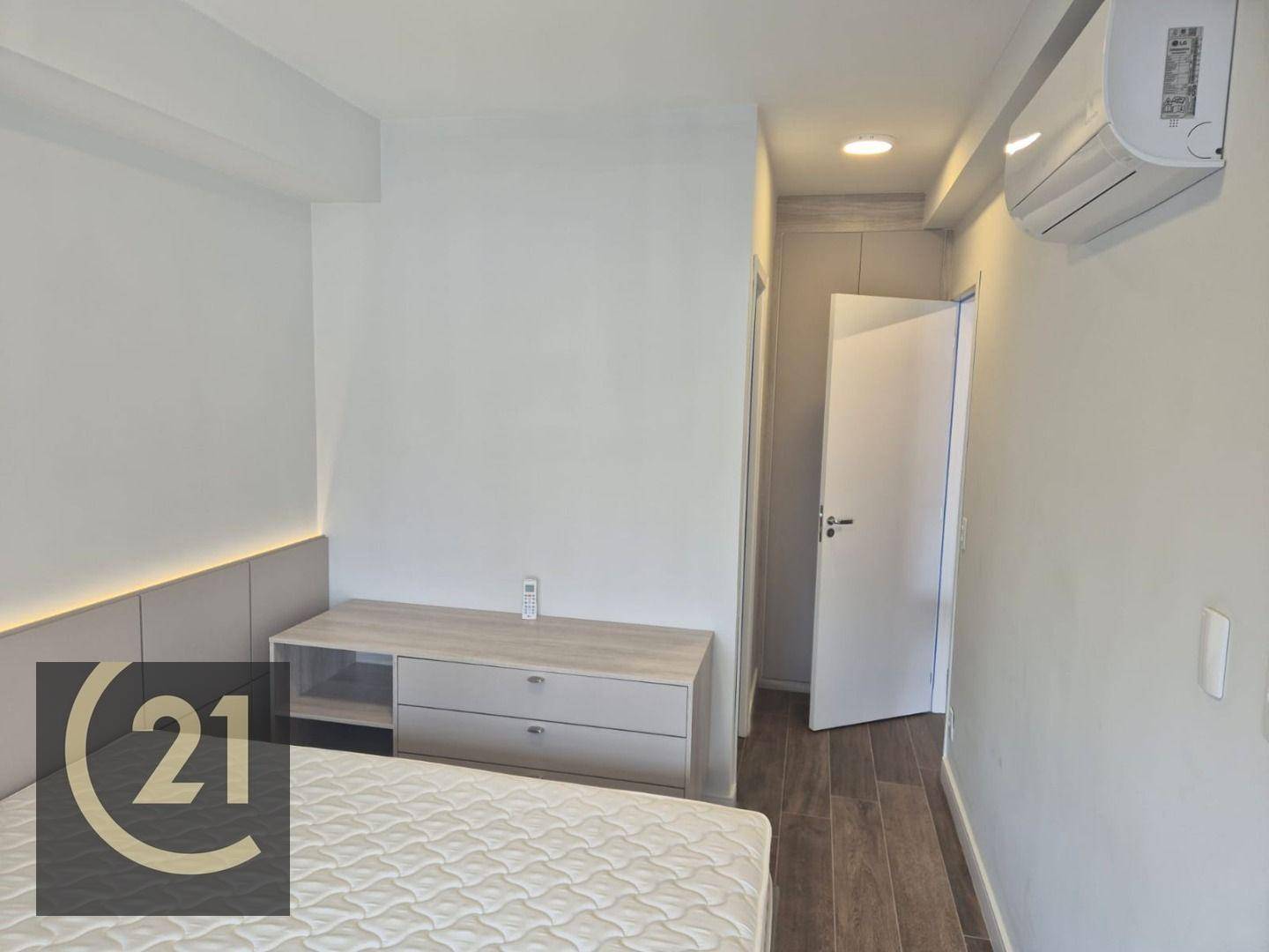 Apartamento à venda com 1 quarto, 40m² - Foto 7