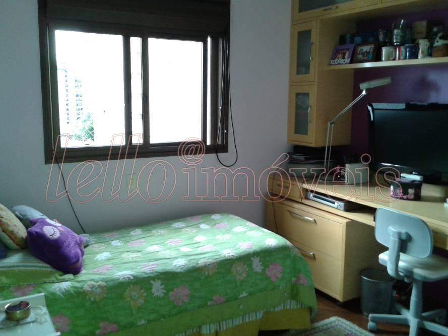 Apartamento à venda com 3 quartos, 212m² - Foto 11