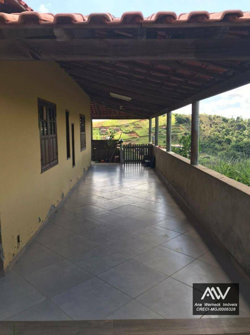 Chácara à venda com 3 quartos, 670M2 - Foto 2