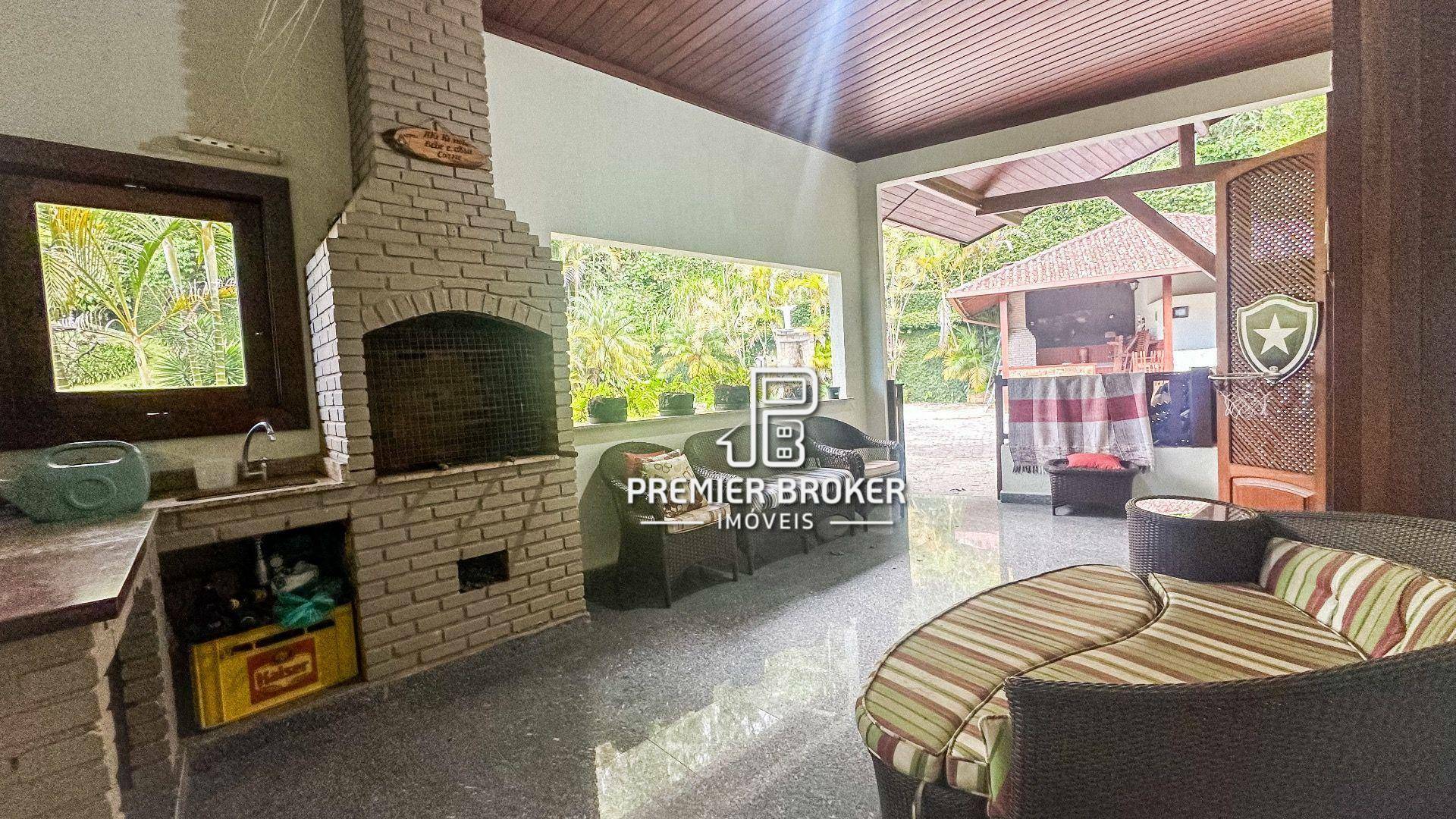 Casa de Condomínio à venda com 6 quartos, 600m² - Foto 24