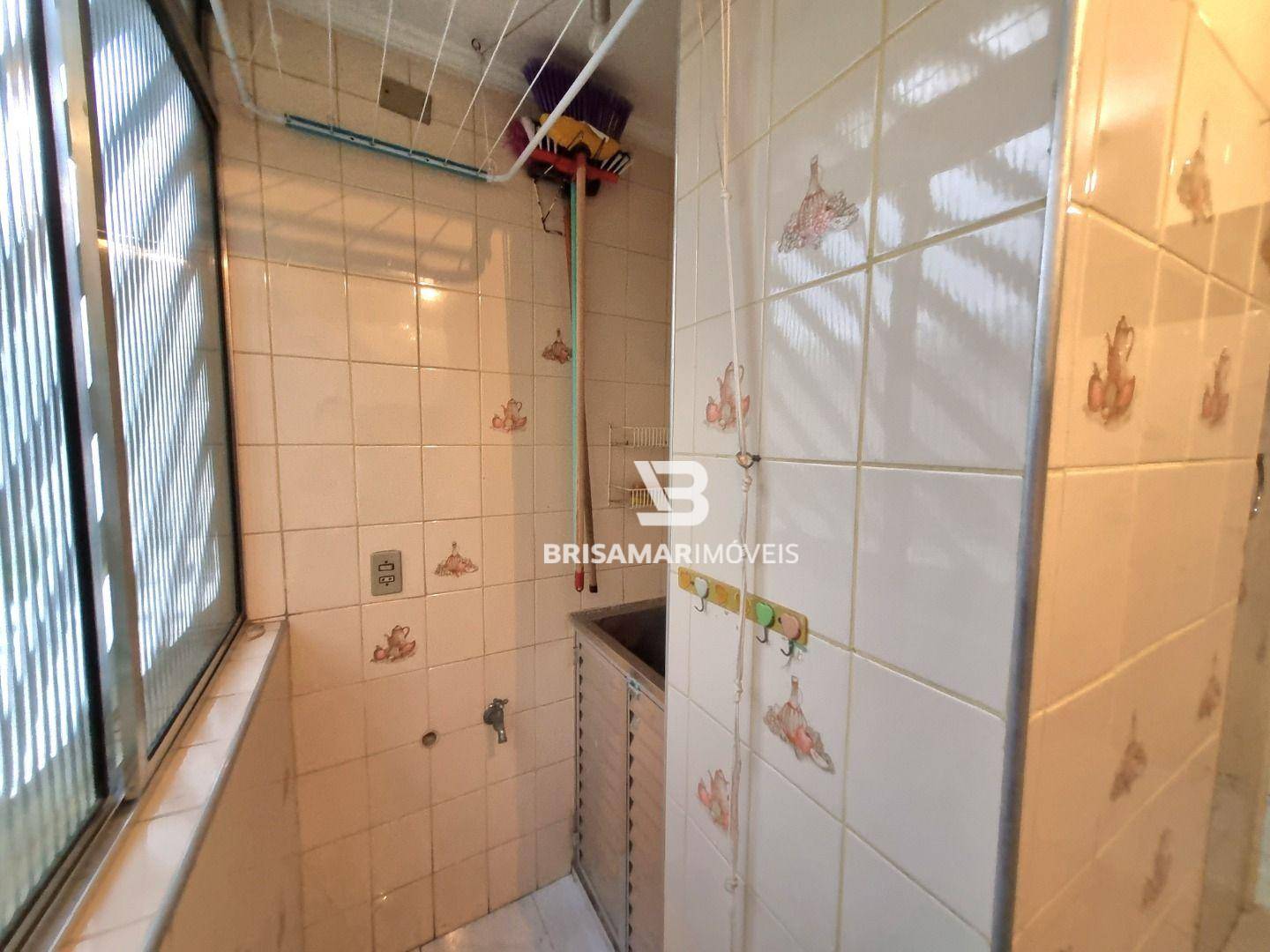 Apartamento à venda com 2 quartos, 65m² - Foto 18