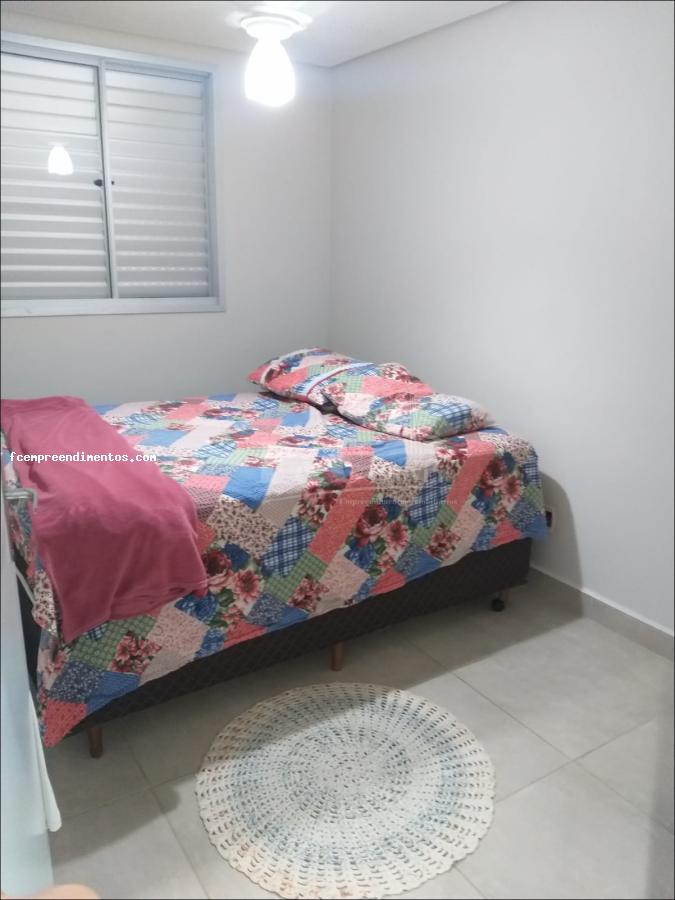 Apartamento à venda com 2 quartos, 45m² - Foto 15