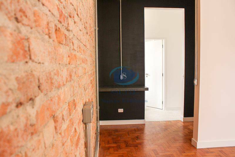 Apartamento à venda com 1 quarto, 29m² - Foto 18