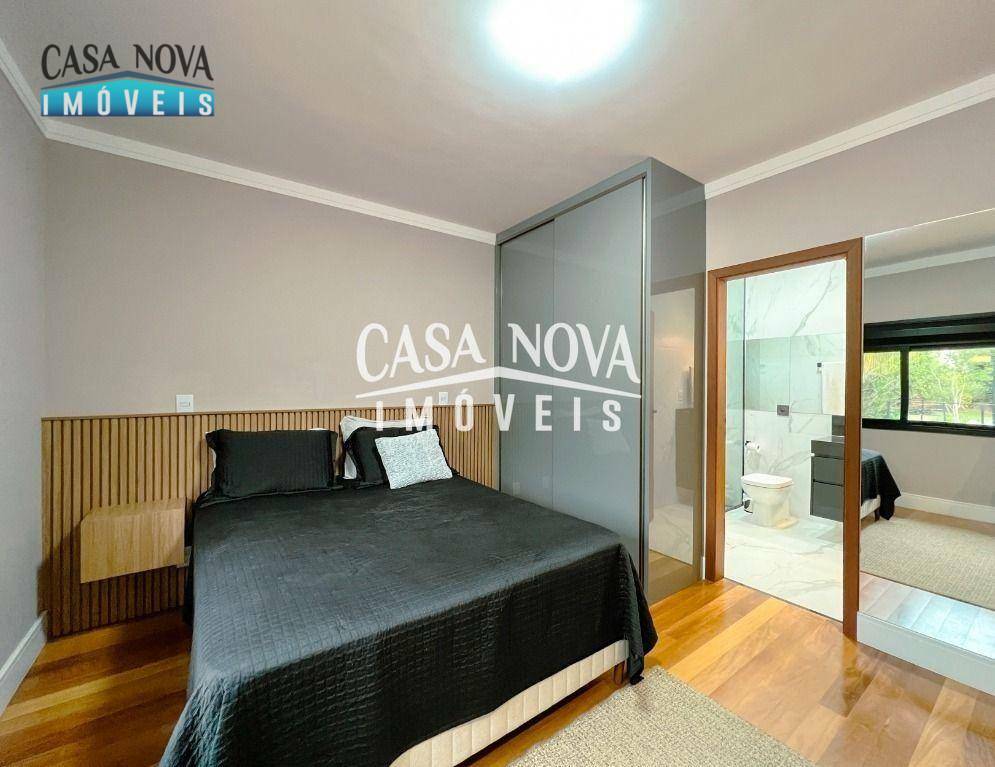 Casa de Condomínio à venda com 5 quartos, 447m² - Foto 18