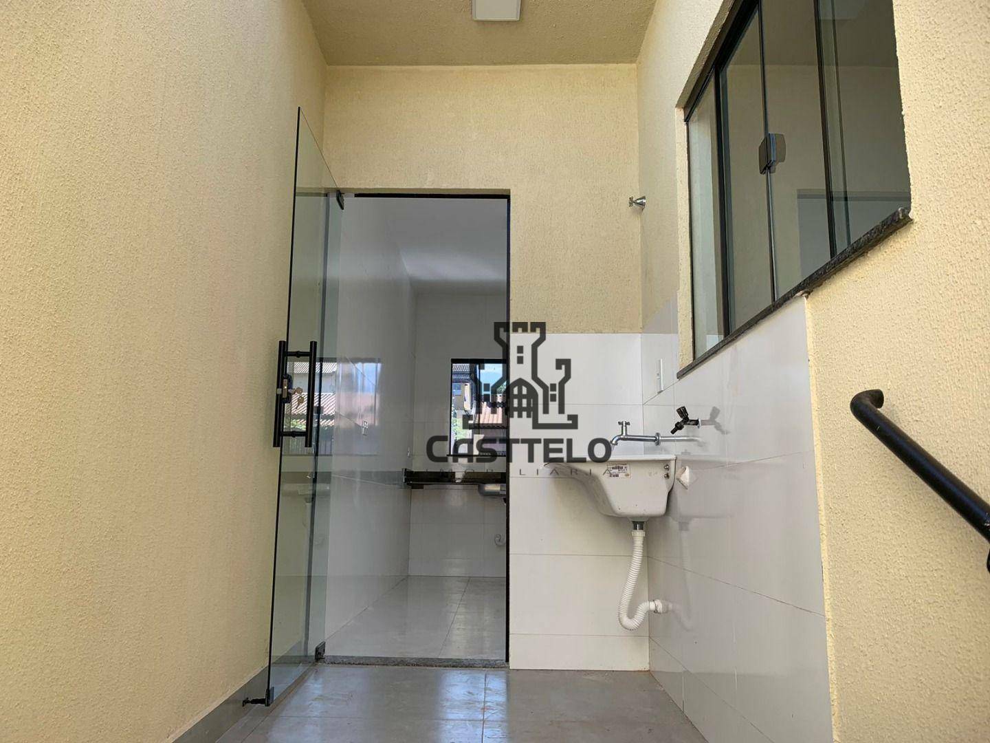 Casa à venda com 3 quartos, 102m² - Foto 17