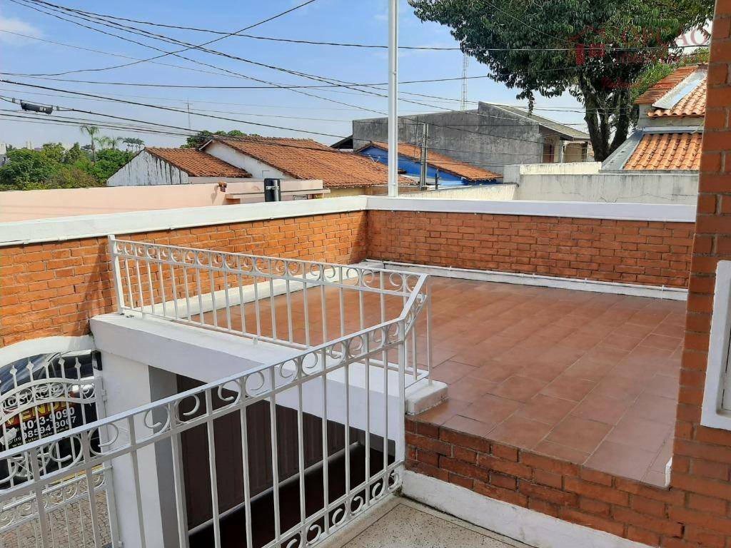 Casa à venda com 3 quartos, 166m² - Foto 6