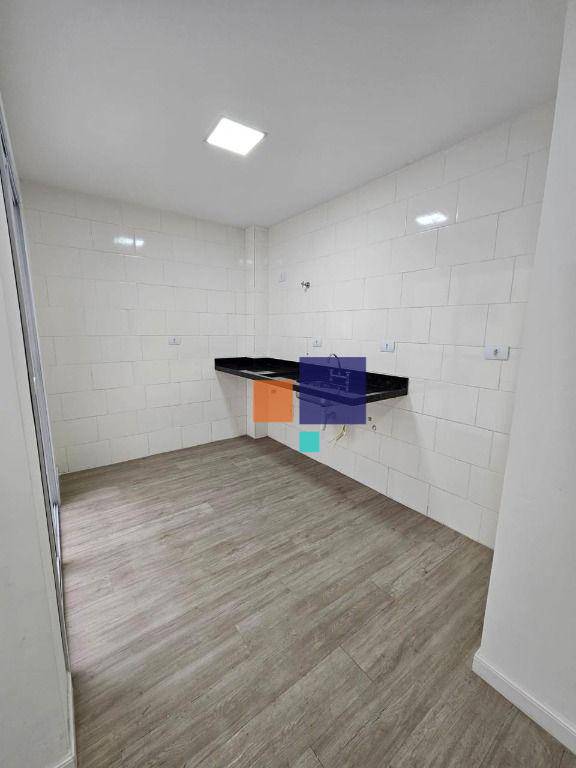 Apartamento à venda com 2 quartos, 44m² - Foto 2