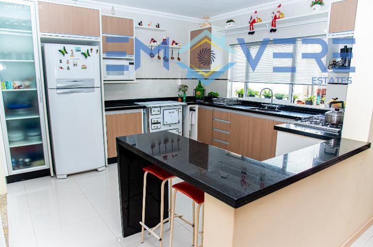 Casa de Condomínio à venda com 3 quartos, 370m² - Foto 4