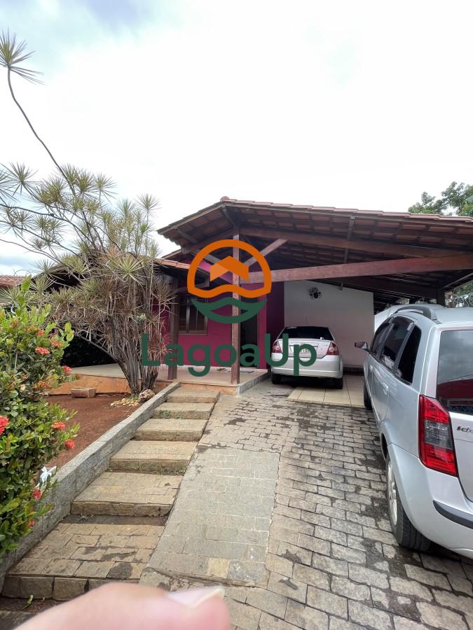 Casa à venda com 4 quartos, 160m² - Foto 1