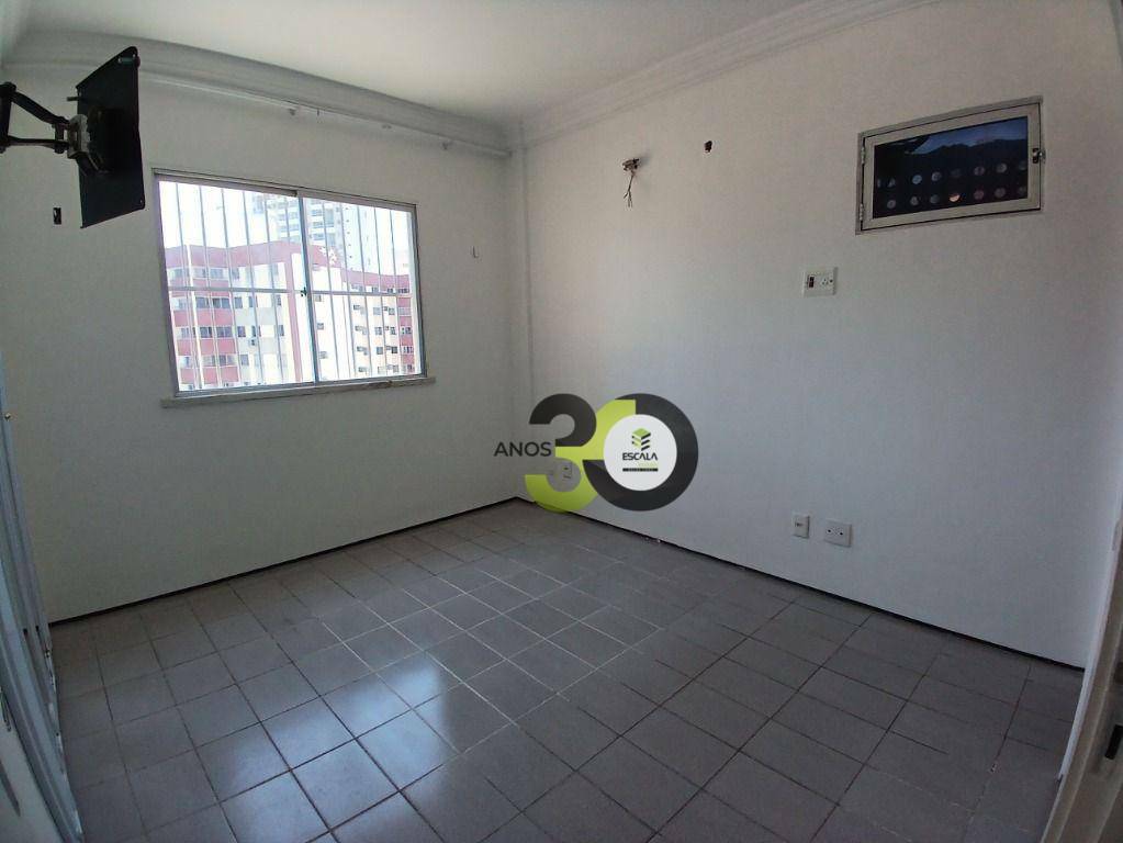 Apartamento para alugar com 3 quartos, 100m² - Foto 43