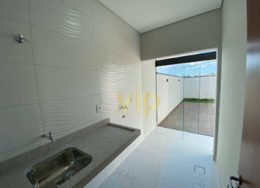 Casa à venda com 3 quartos, 180m² - Foto 14