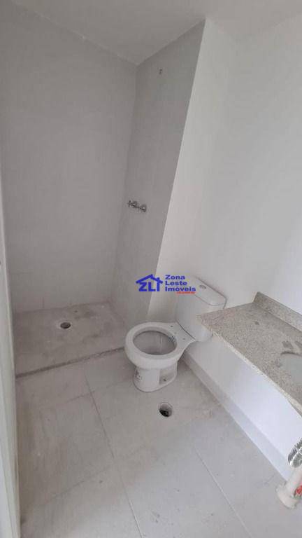 Apartamento à venda com 2 quartos, 74m² - Foto 2