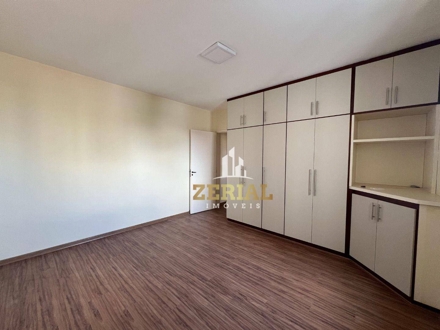 Apartamento para alugar com 2 quartos, 81m² - Foto 11