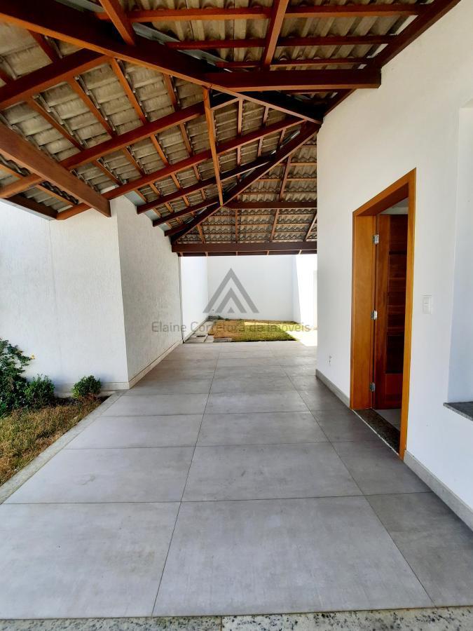 Casa de Condomínio à venda com 3 quartos, 165m² - Foto 2