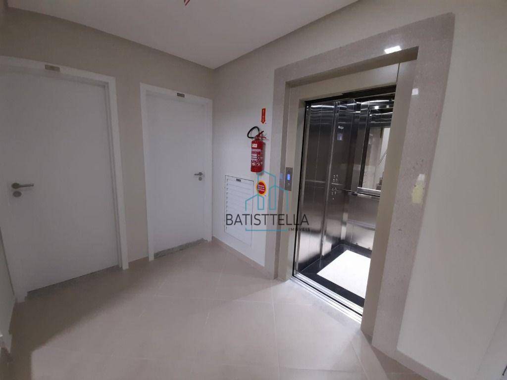 Apartamento à venda com 2 quartos, 65m² - Foto 19