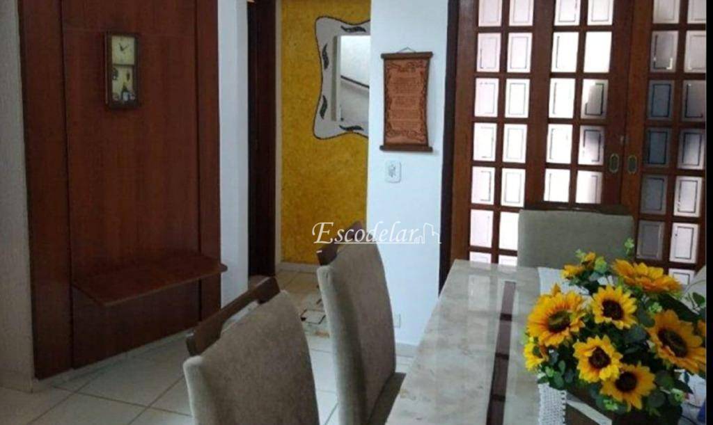 Sobrado à venda com 3 quartos, 180m² - Foto 2