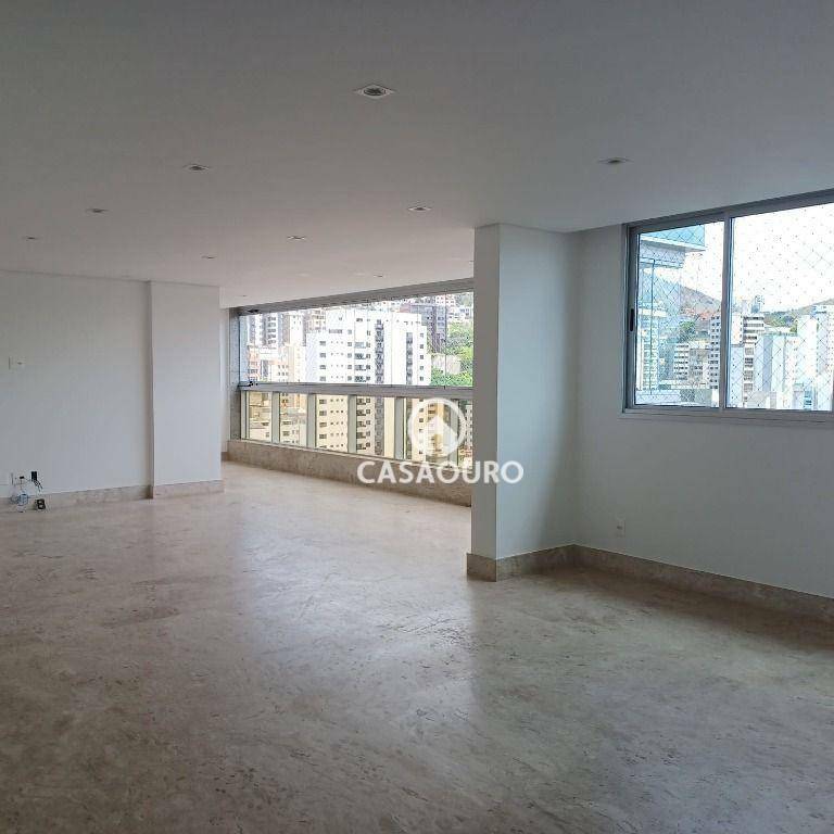 Apartamento à venda com 4 quartos, 217m² - Foto 9