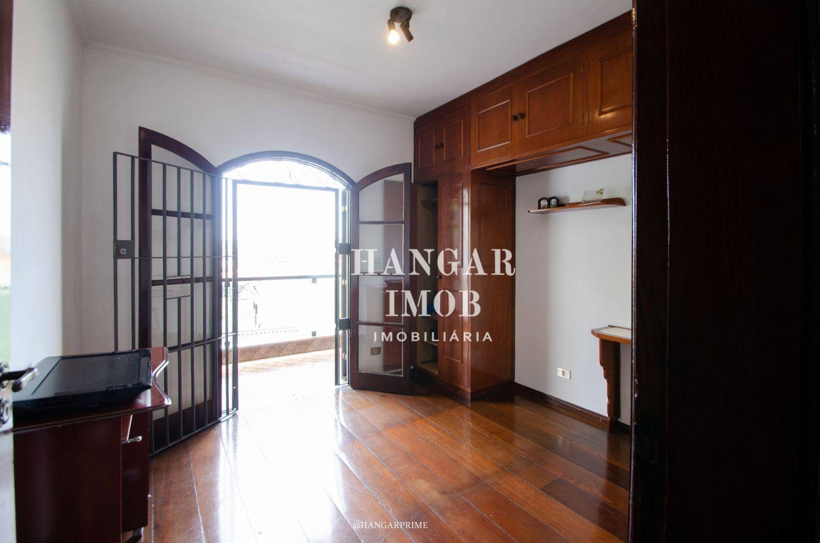 Casa à venda com 6 quartos, 388m² - Foto 17