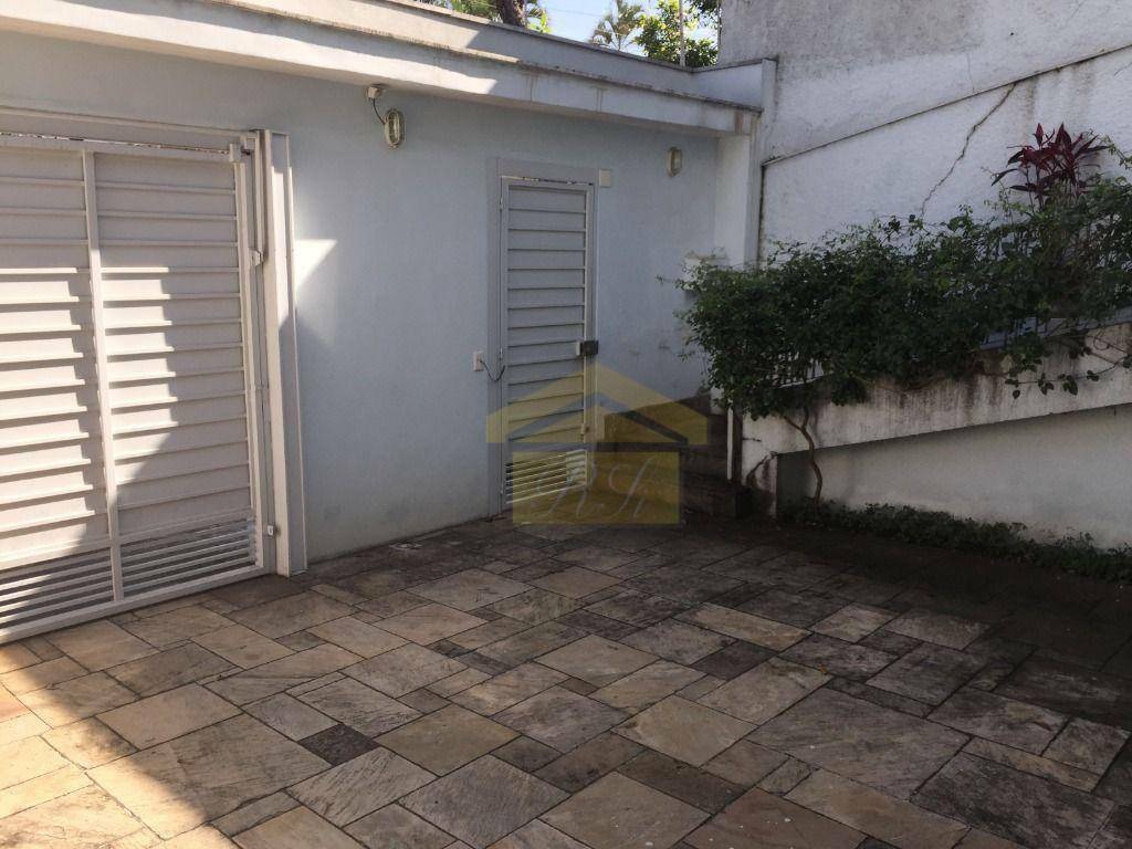 Sobrado à venda com 5 quartos, 375m² - Foto 31