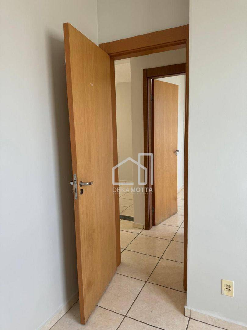 Apartamento à venda com 2 quartos, 46m² - Foto 3