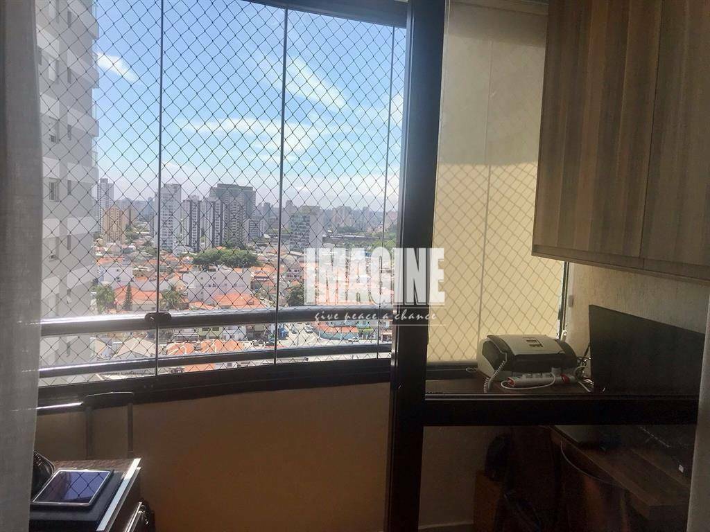 Apartamento à venda com 2 quartos, 64m² - Foto 11