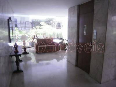 Apartamento para alugar com 3 quartos, 315m² - Foto 25