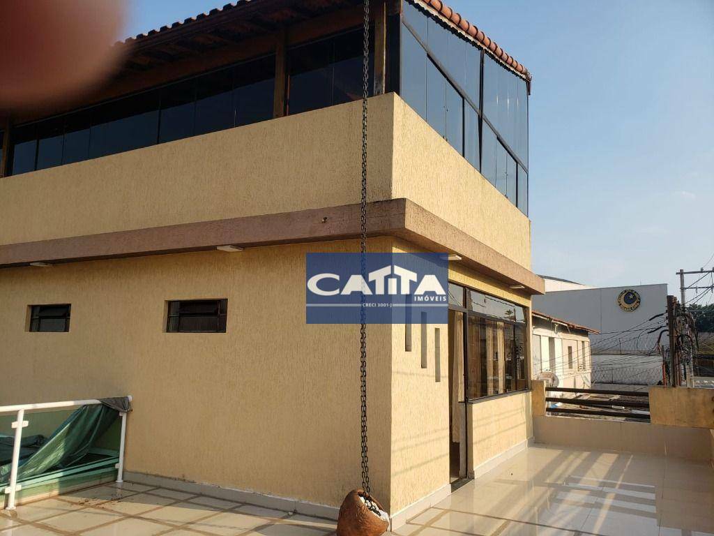 Casa à venda com 3 quartos, 300m² - Foto 4