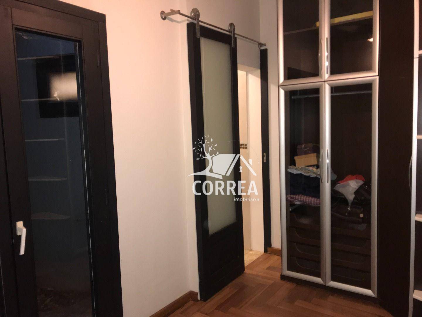 Casa à venda com 4 quartos, 350m² - Foto 31