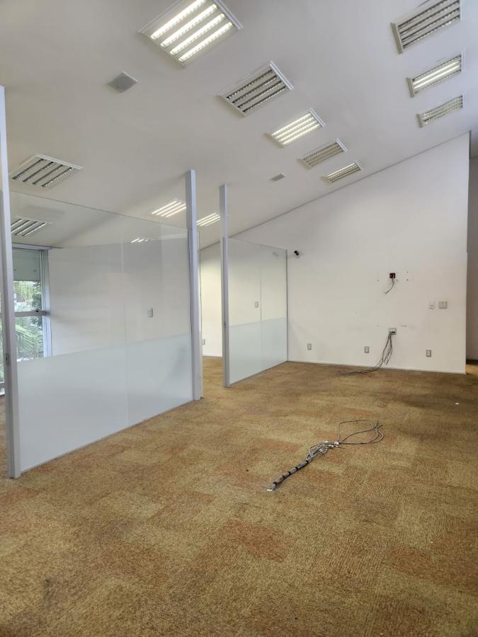 Prédio Inteiro para alugar, 250m² - Foto 4