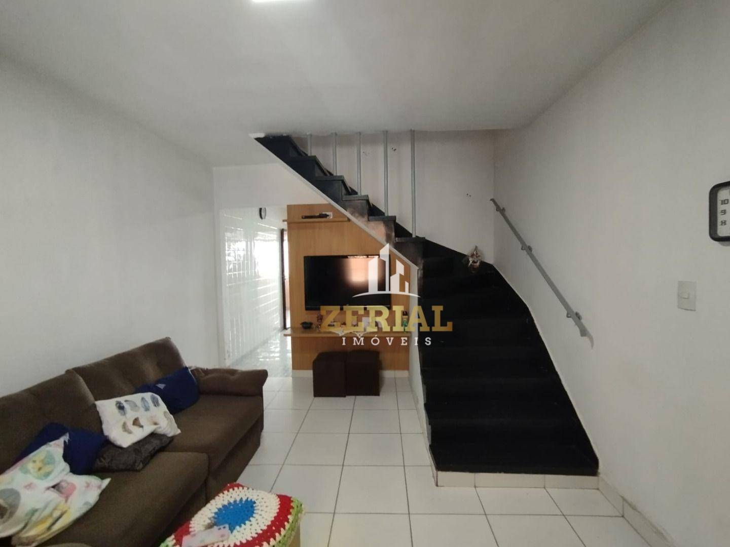 Sobrado à venda com 2 quartos, 162m² - Foto 1