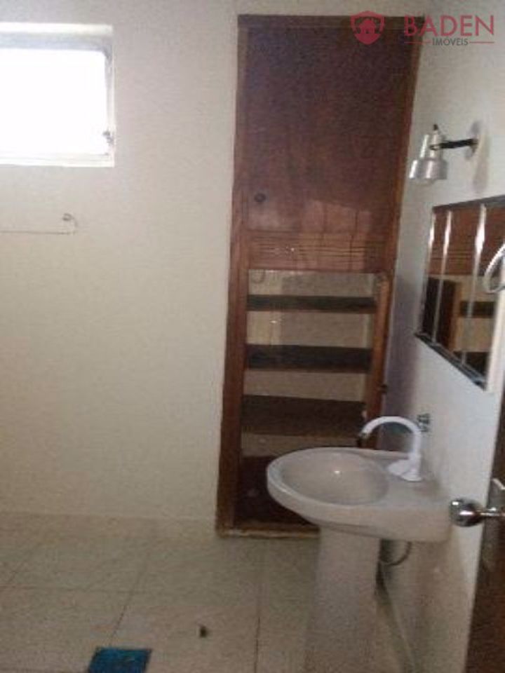 Apartamento à venda com 2 quartos, 76m² - Foto 13