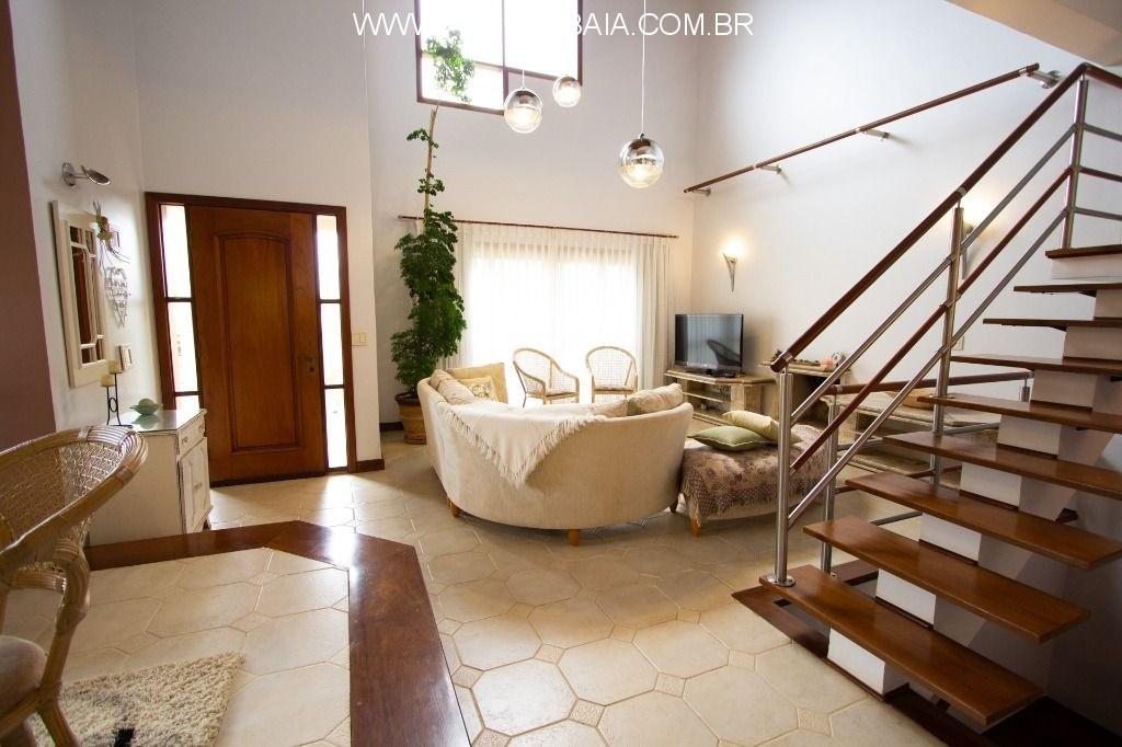 Casa de Condomínio à venda com 4 quartos, 326m² - Foto 3