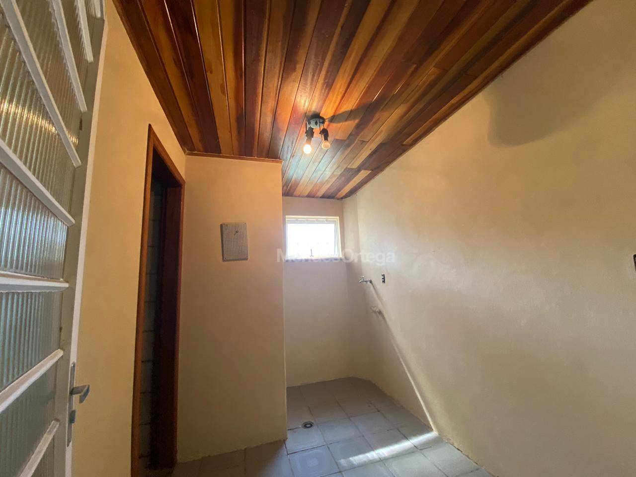 Chácara à venda com 5 quartos, 390m² - Foto 8