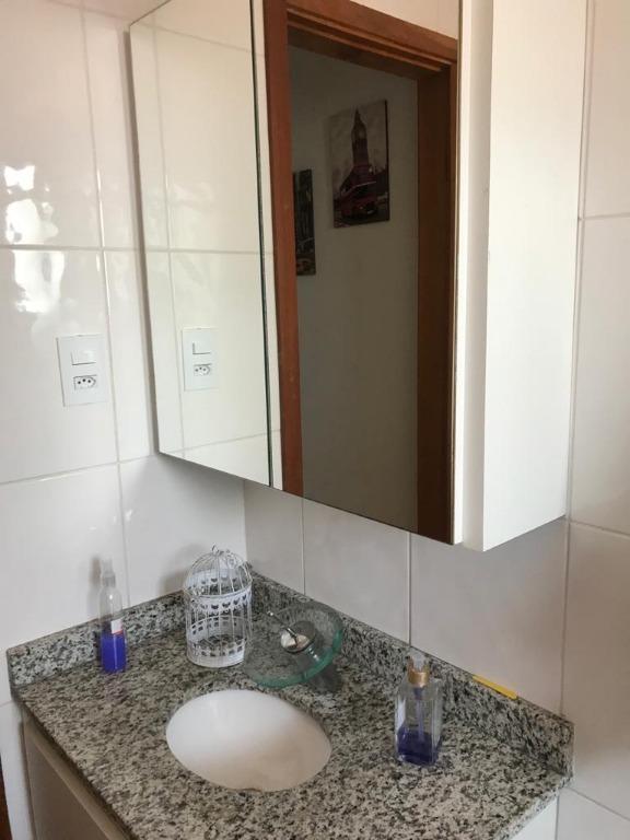 Apartamento à venda com 2 quartos, 68m² - Foto 8