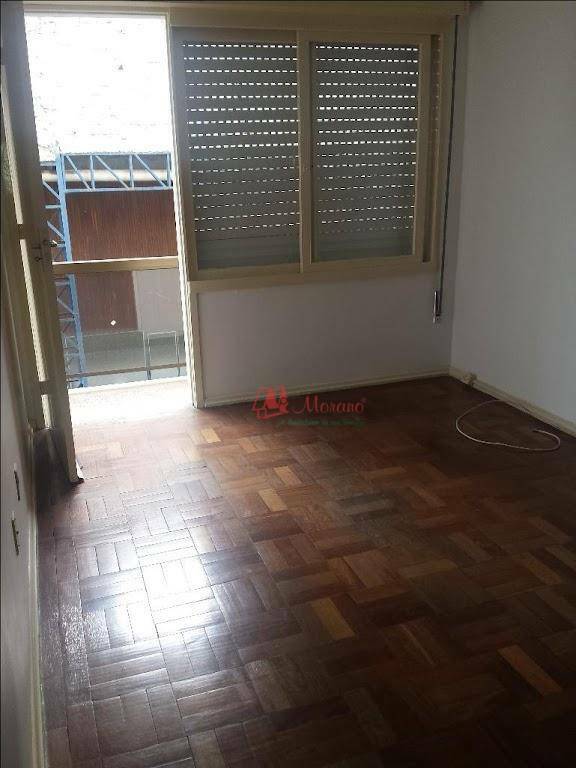 Apartamento à venda com 1 quarto, 46m² - Foto 2