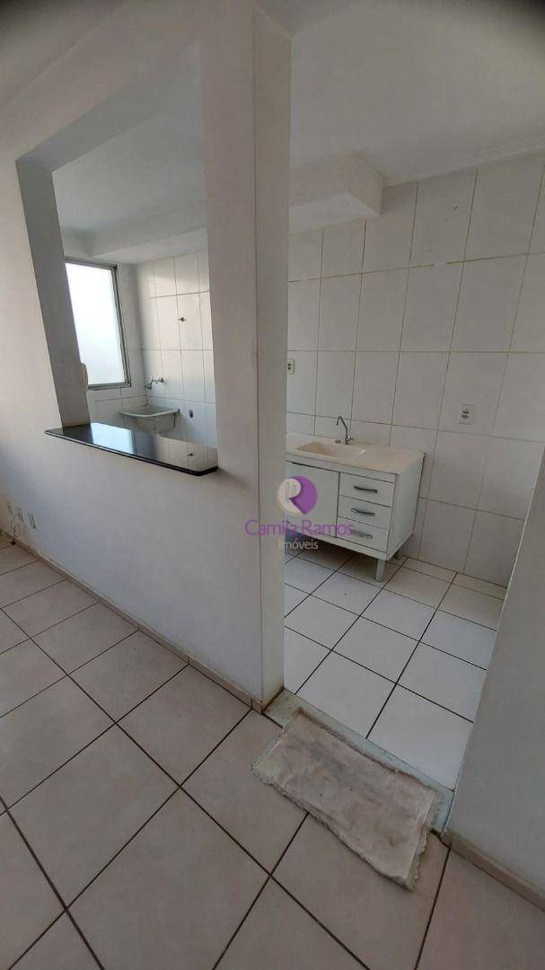 Apartamento para alugar com 2 quartos, 40m² - Foto 11