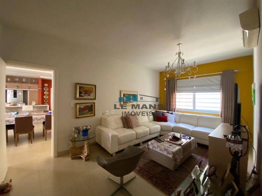 Casa à venda com 3 quartos, 300m² - Foto 12