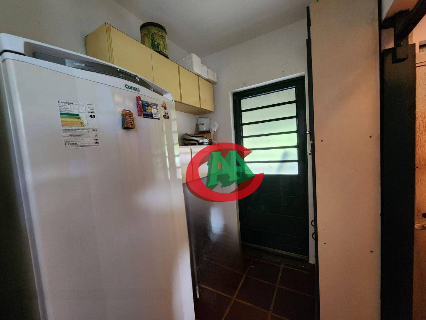 Chácara à venda com 2 quartos, 200m² - Foto 18