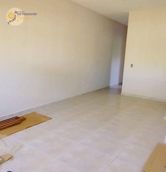 Casa à venda com 2 quartos, 72m² - Foto 8