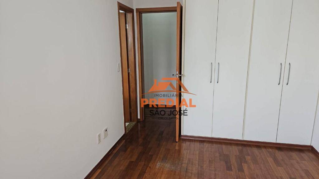 Apartamento à venda com 3 quartos, 125m² - Foto 18