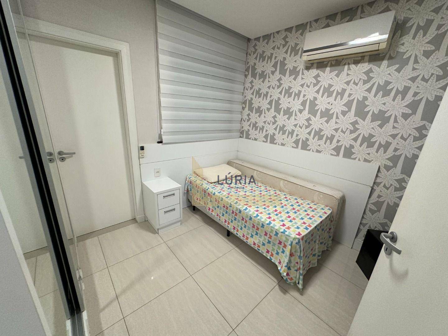 Apartamento à venda com 3 quartos, 157m² - Foto 21