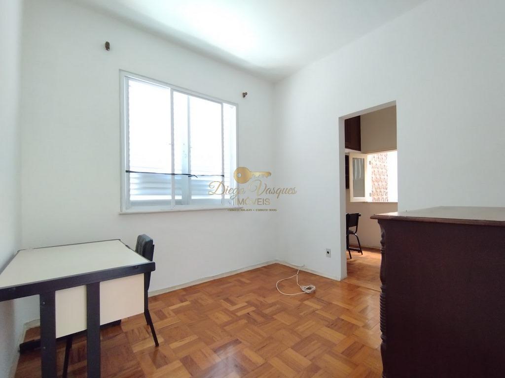 Apartamento à venda com 2 quartos, 59m² - Foto 8