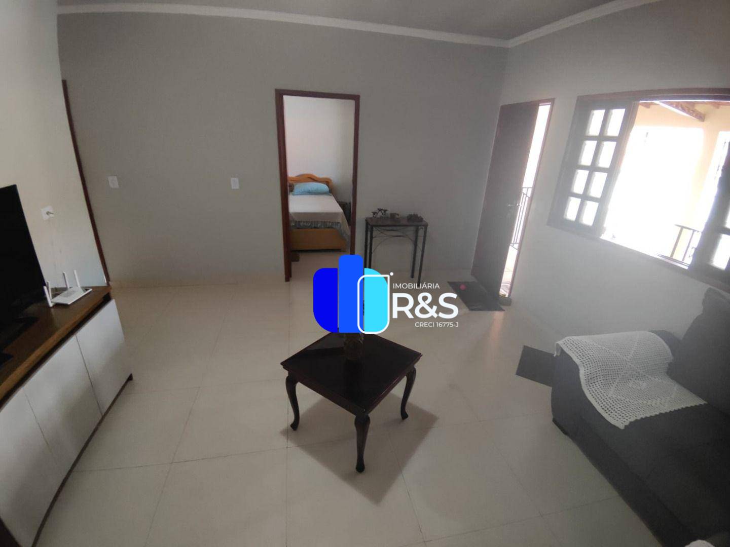 Casa à venda com 5 quartos, 280m² - Foto 4