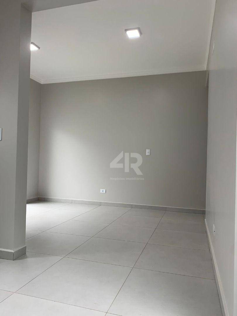 Casa à venda com 3 quartos, 90m² - Foto 13