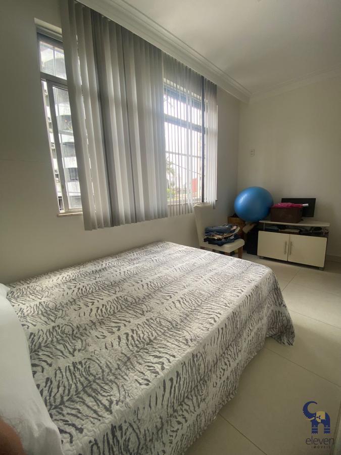 Apartamento à venda com 2 quartos, 75m² - Foto 8