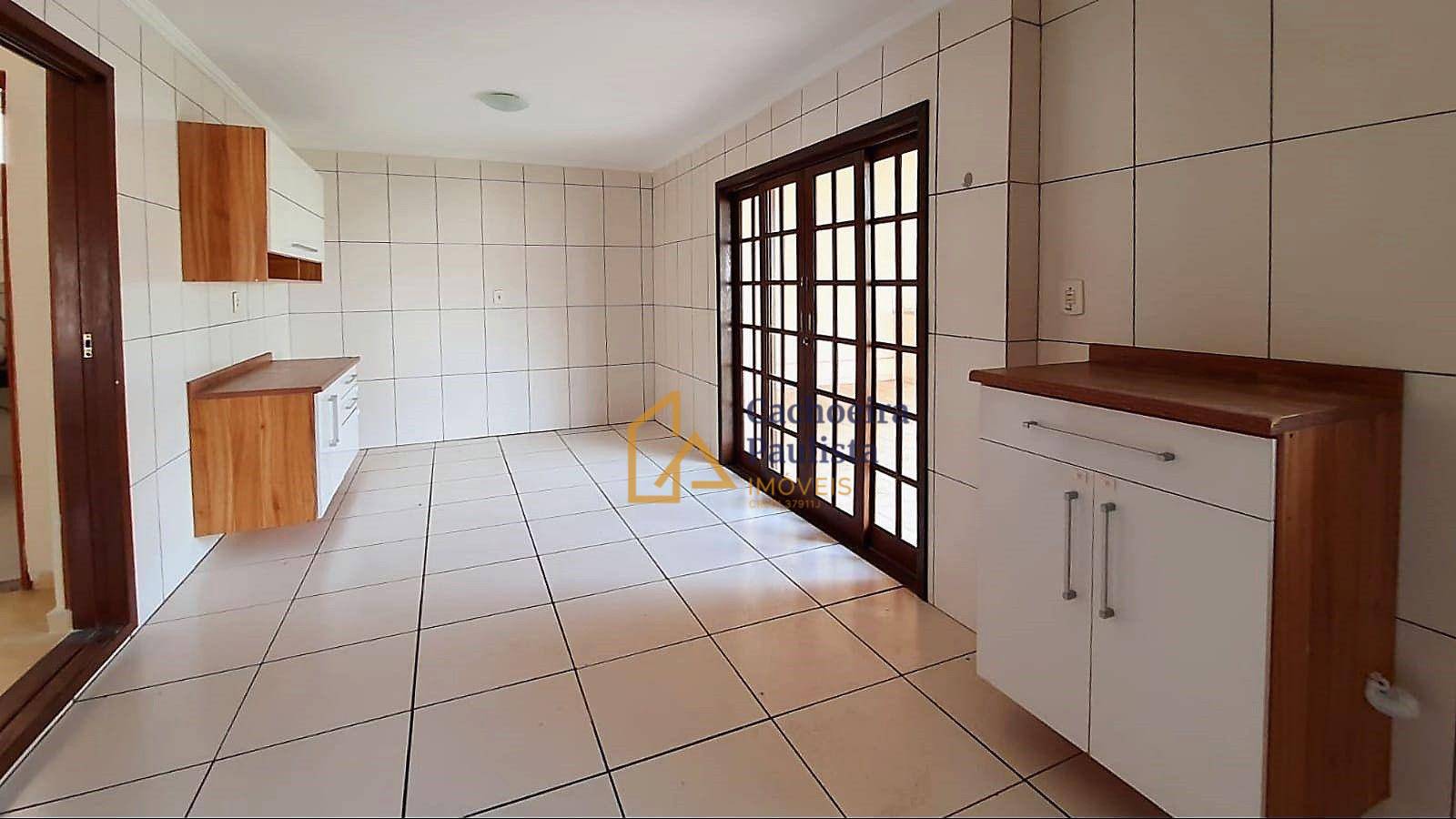 Casa à venda com 3 quartos, 185m² - Foto 8