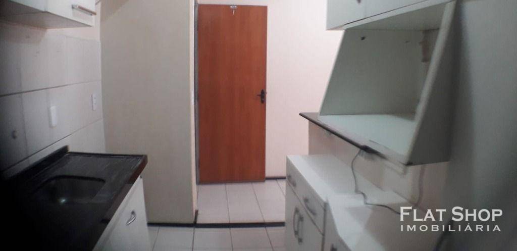 Apartamento à venda com 2 quartos, 44m² - Foto 10