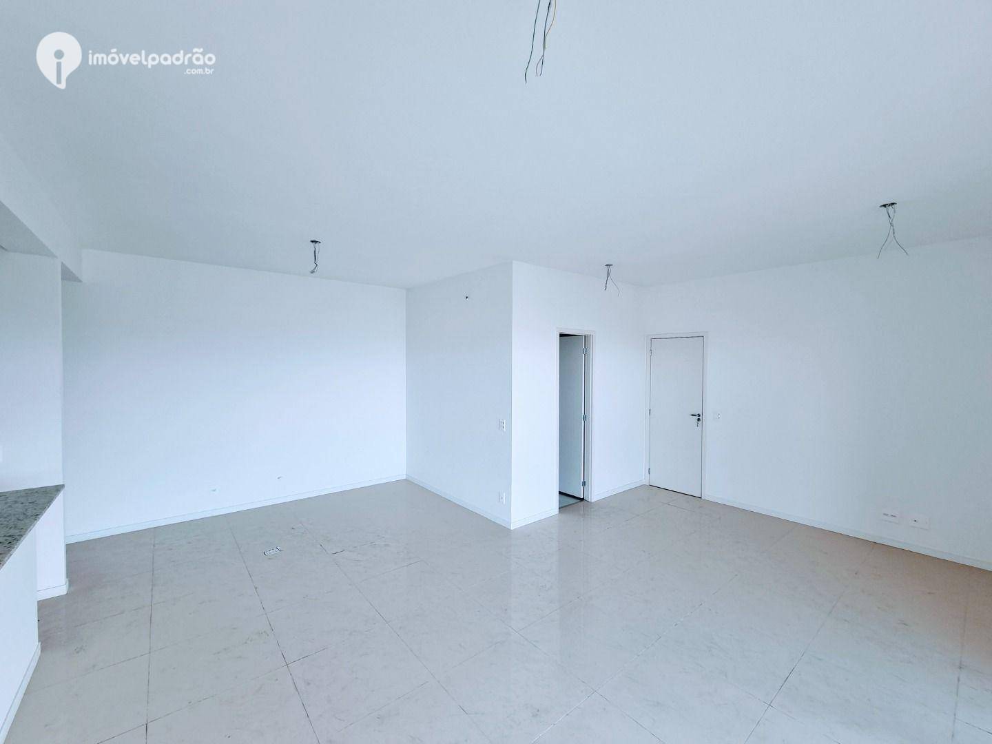 Apartamento à venda com 3 quartos, 125m² - Foto 23