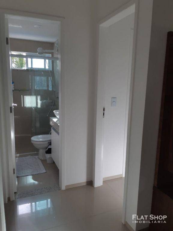 Apartamento à venda com 2 quartos, 66m² - Foto 12