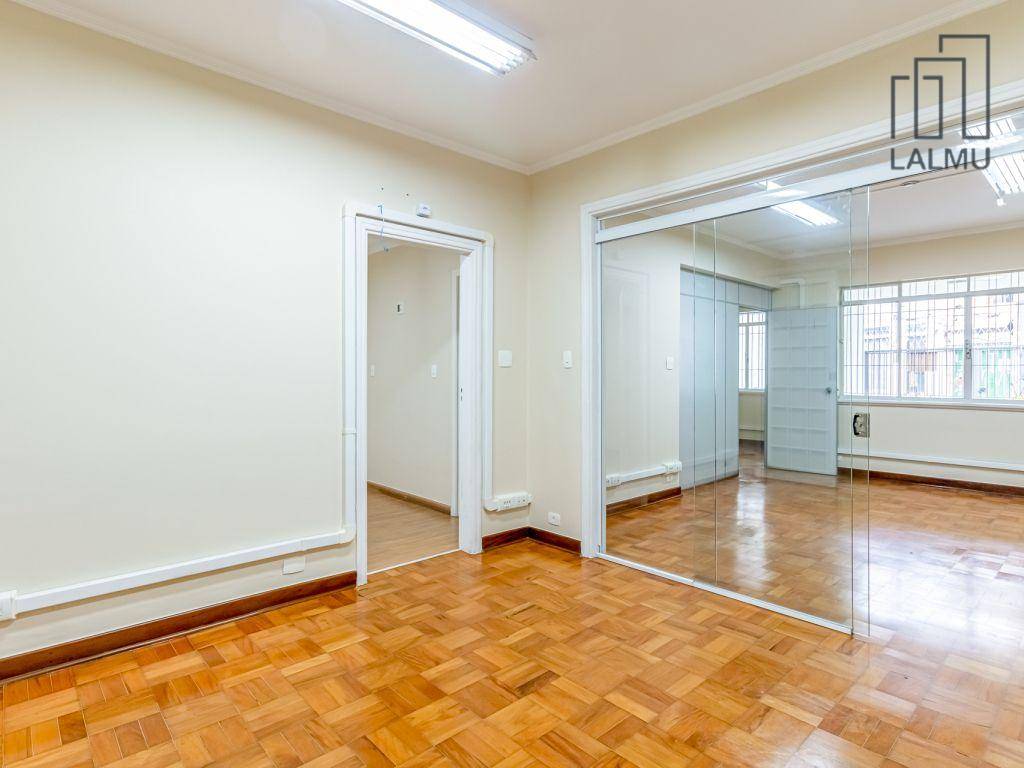 Casa para alugar com 3 quartos, 320m² - Foto 5